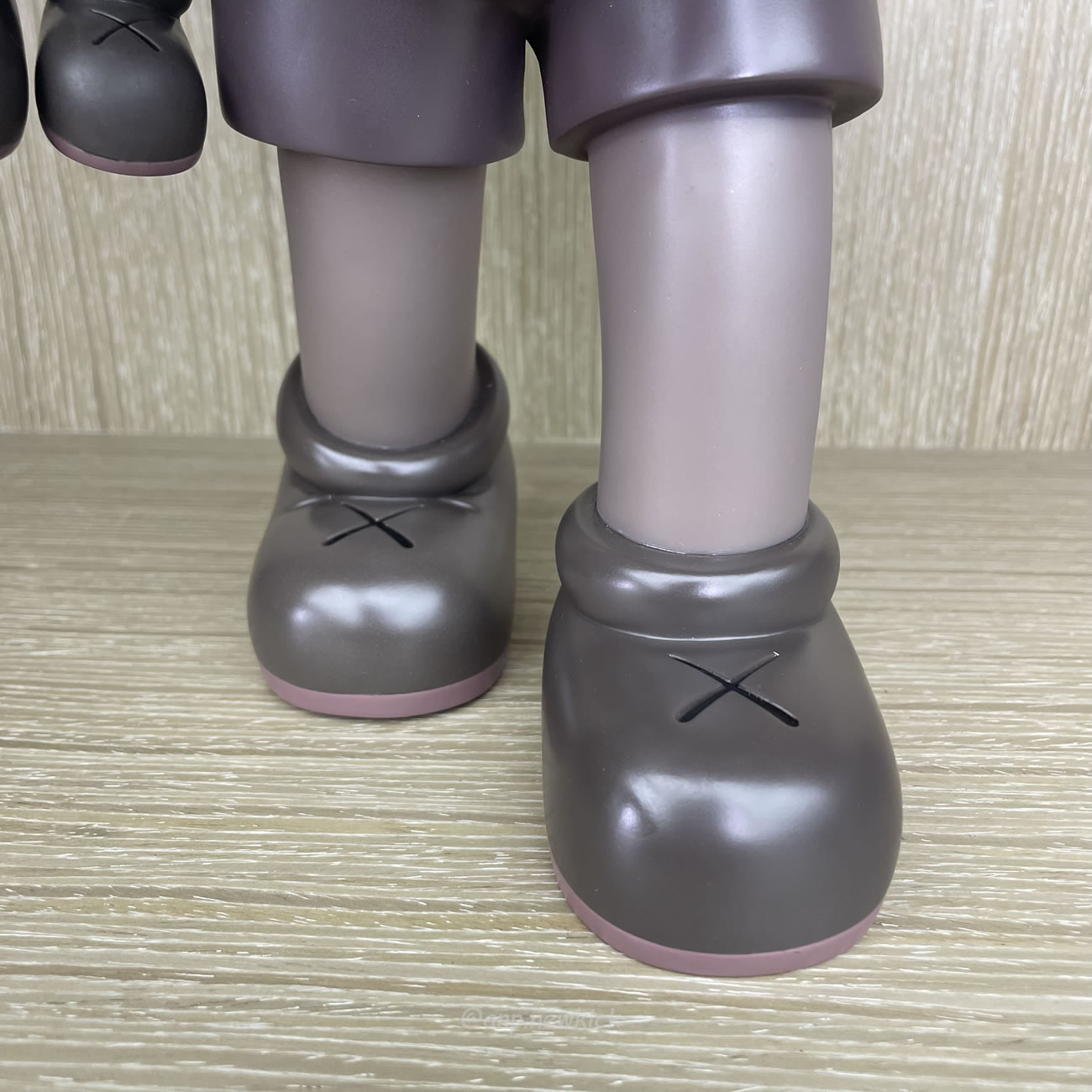 Kaws Clean Slate Figure (3) - newkick.vip